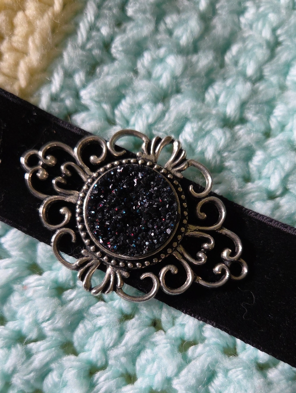 Black Druzy Velvet Choker Necklace.  NWT.